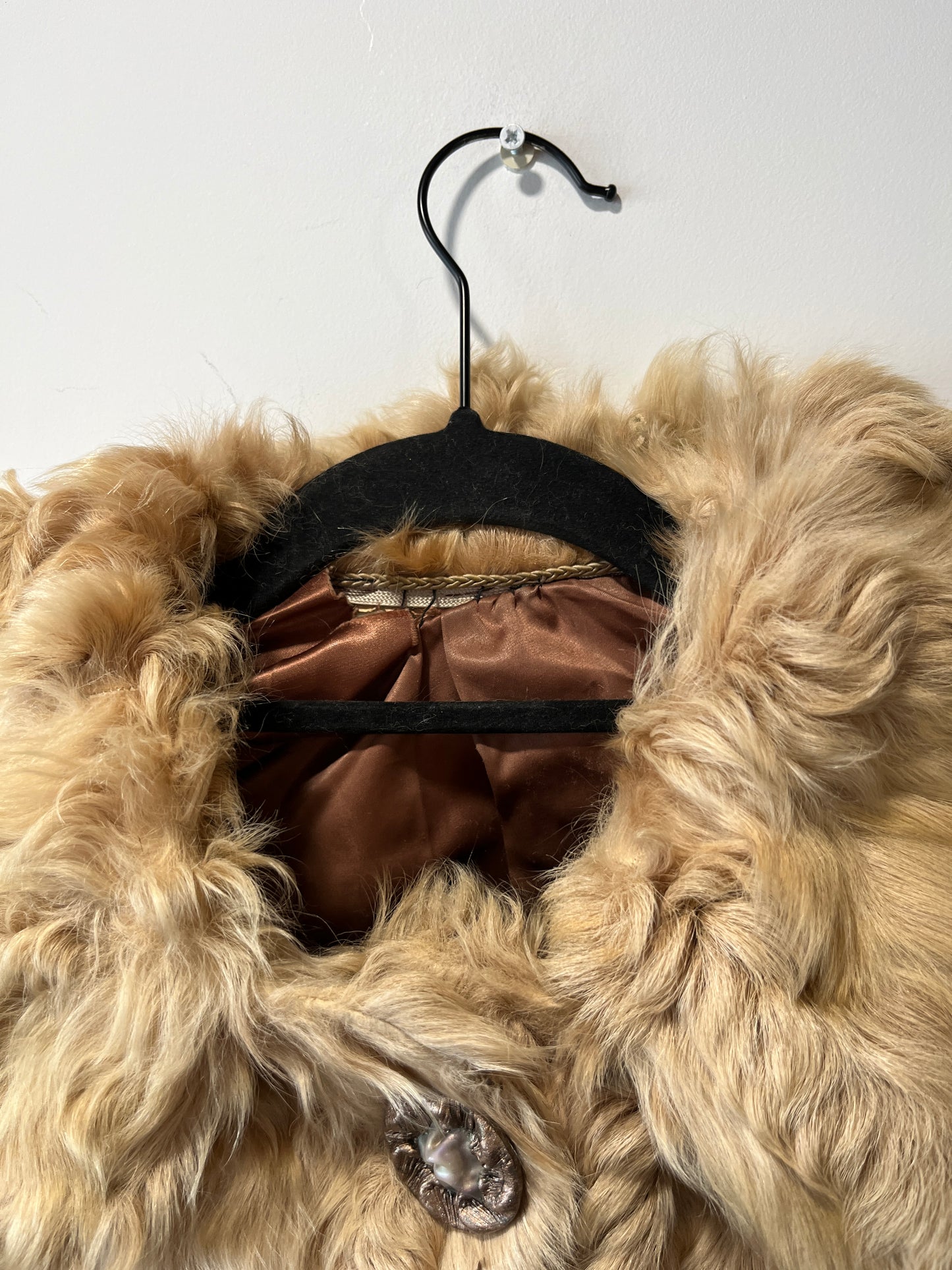Manteau en fourrure beige