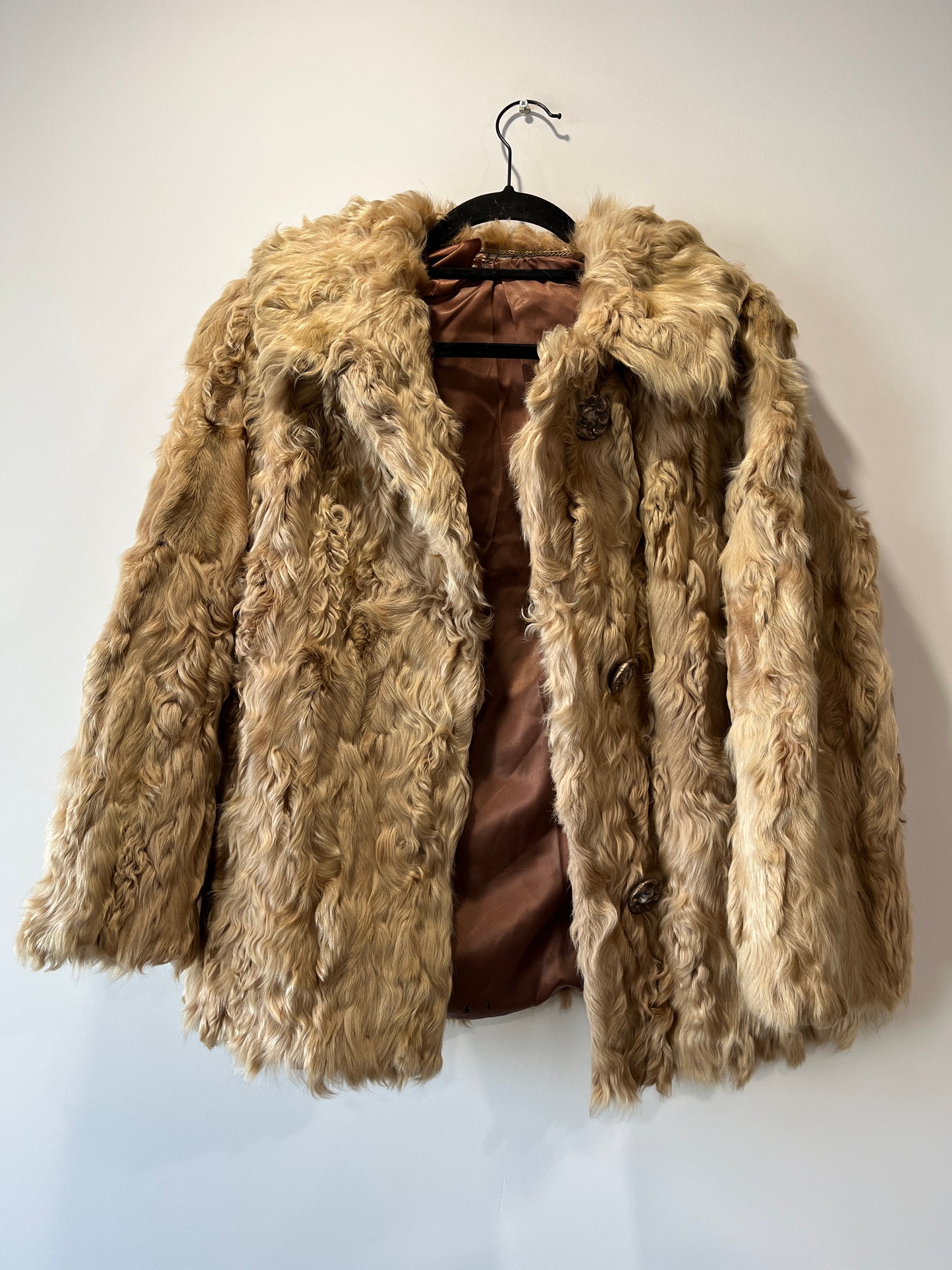 Manteau en fourrure beige