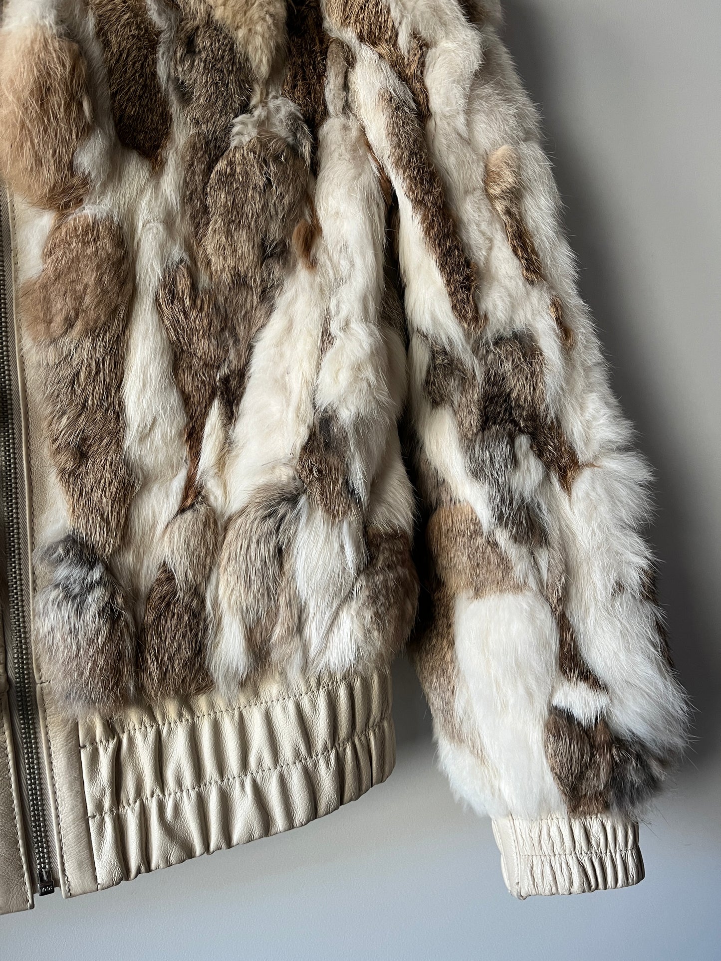 Veste courte en fourrure multicolore