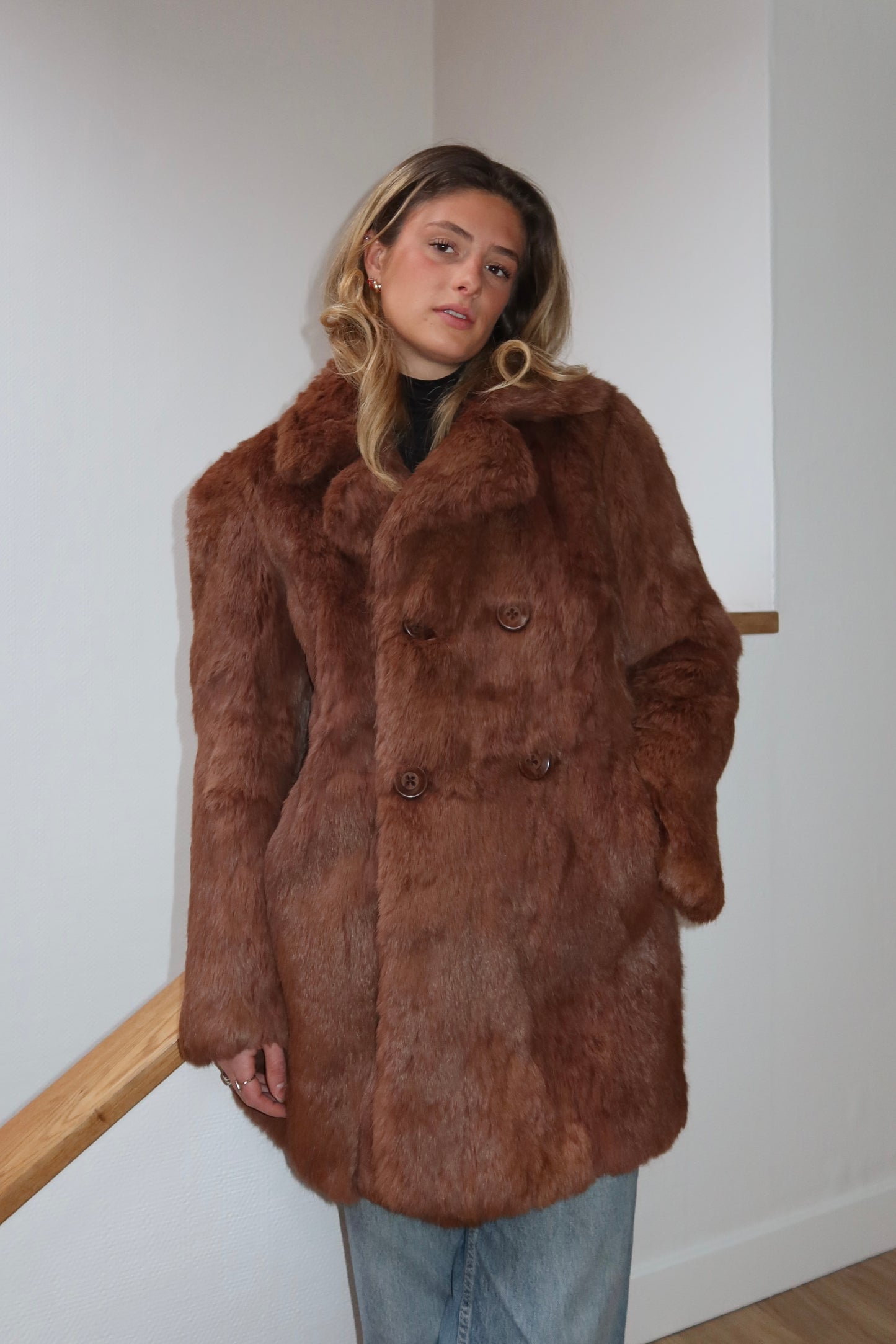 Manteau en fourrure marron