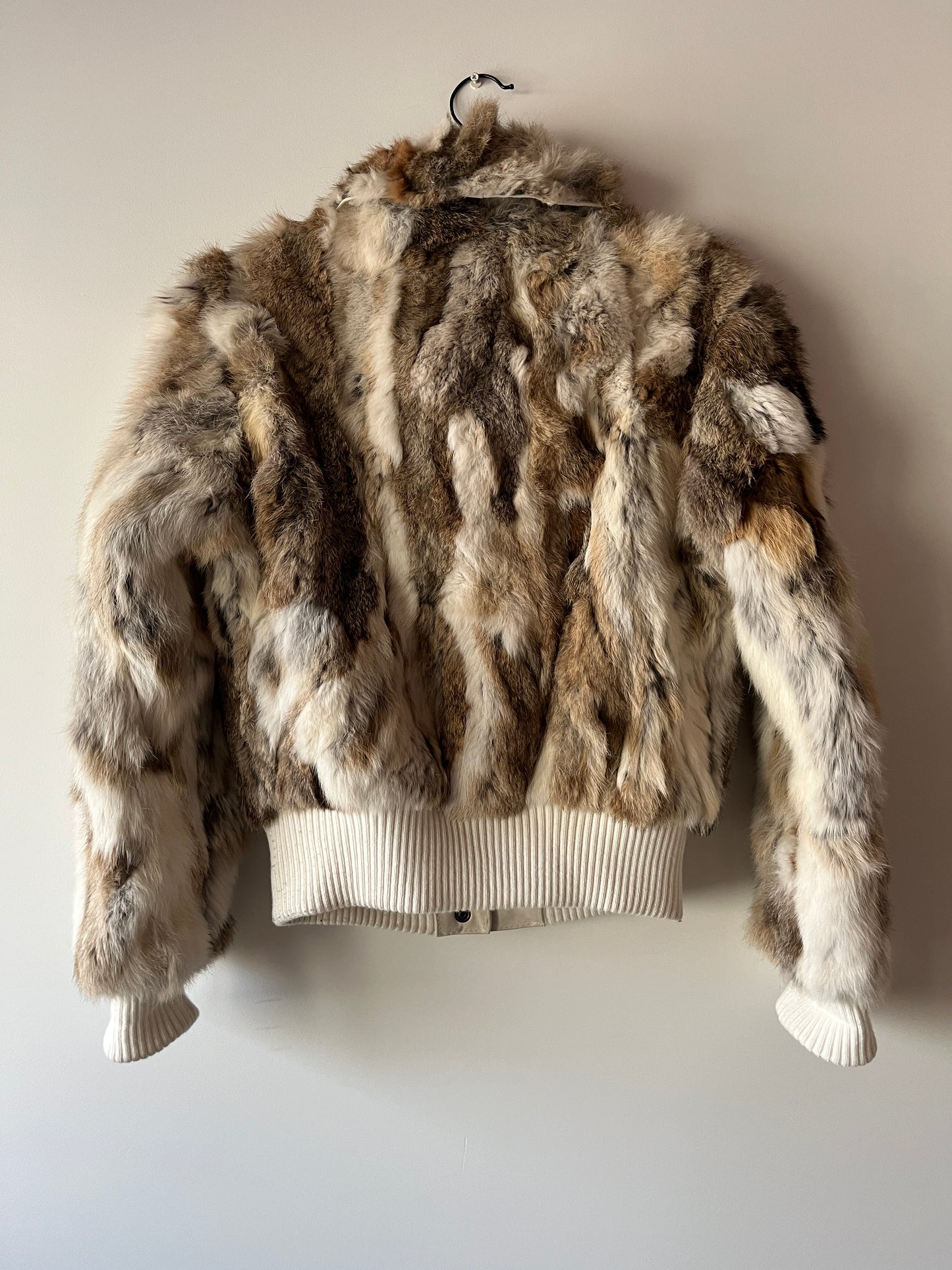 Veste courte en fourrure multicolore