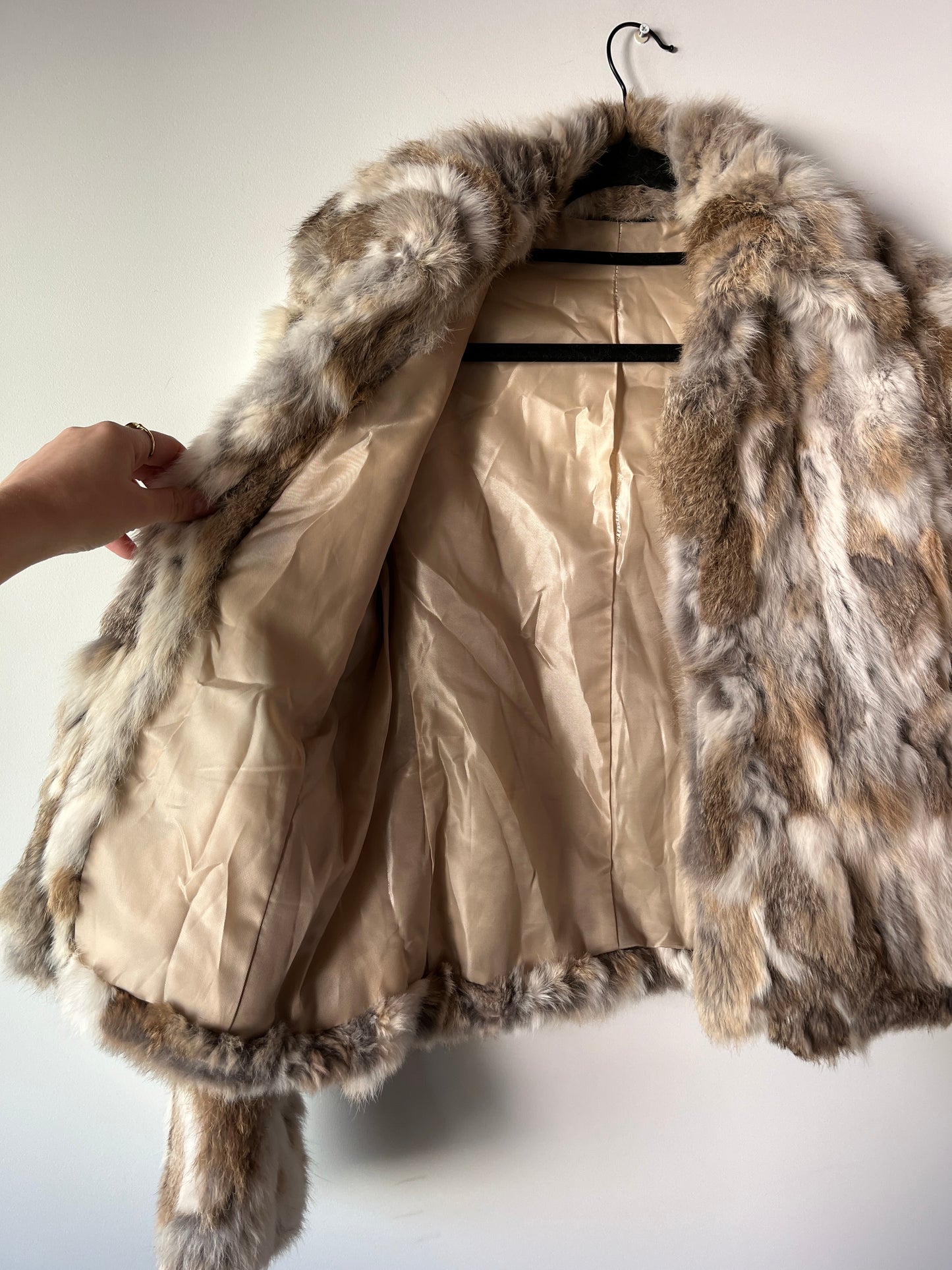 Veste courte en fourrure multicolore