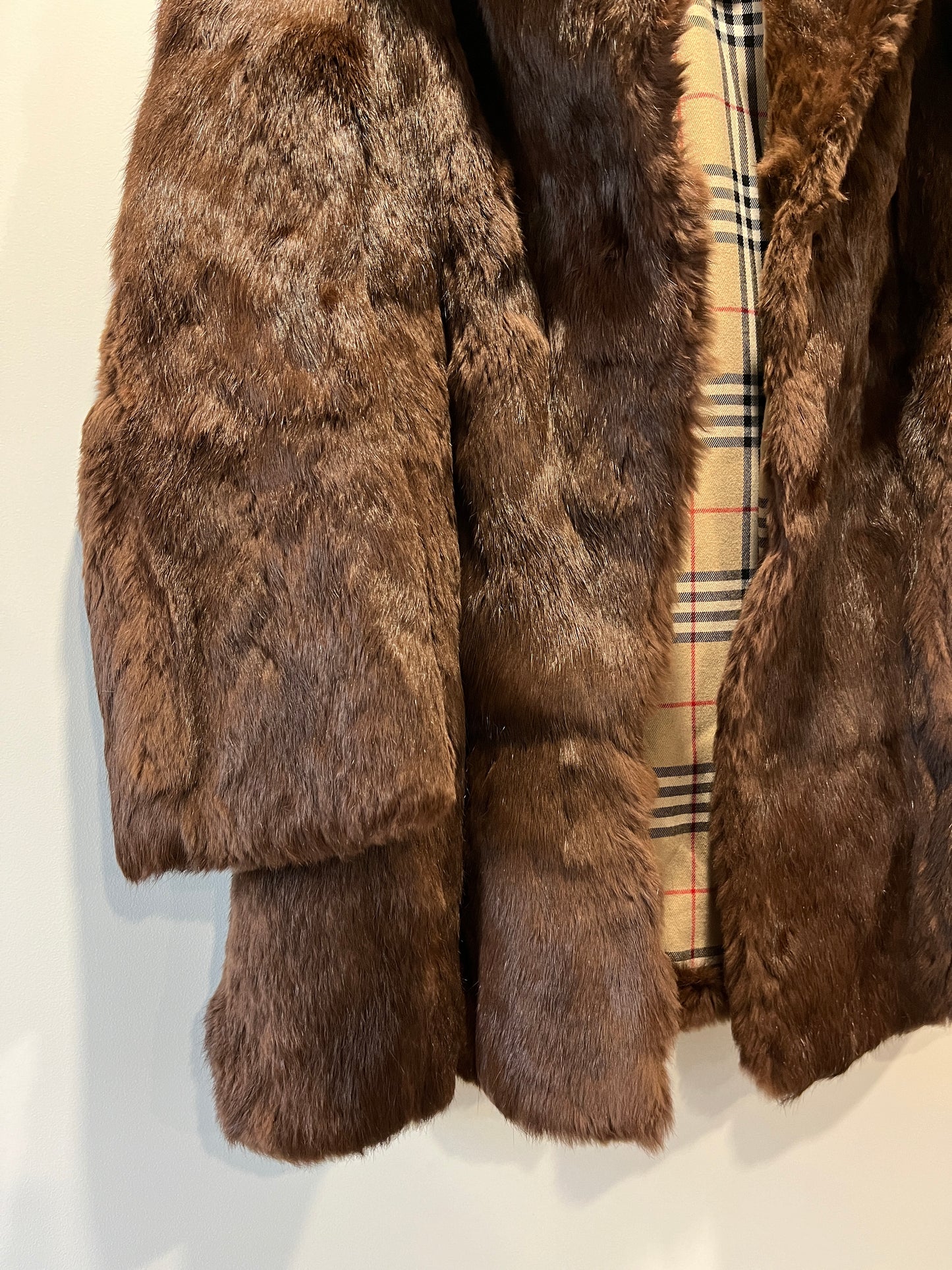 Manteau en fourrure marron