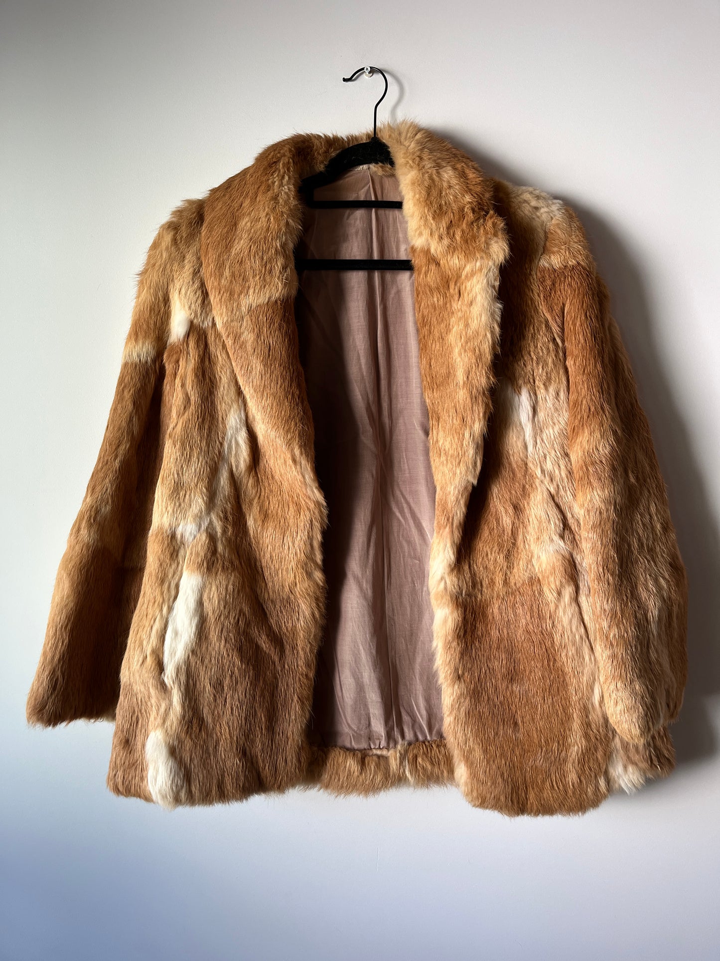 Manteau en fourrure beige
