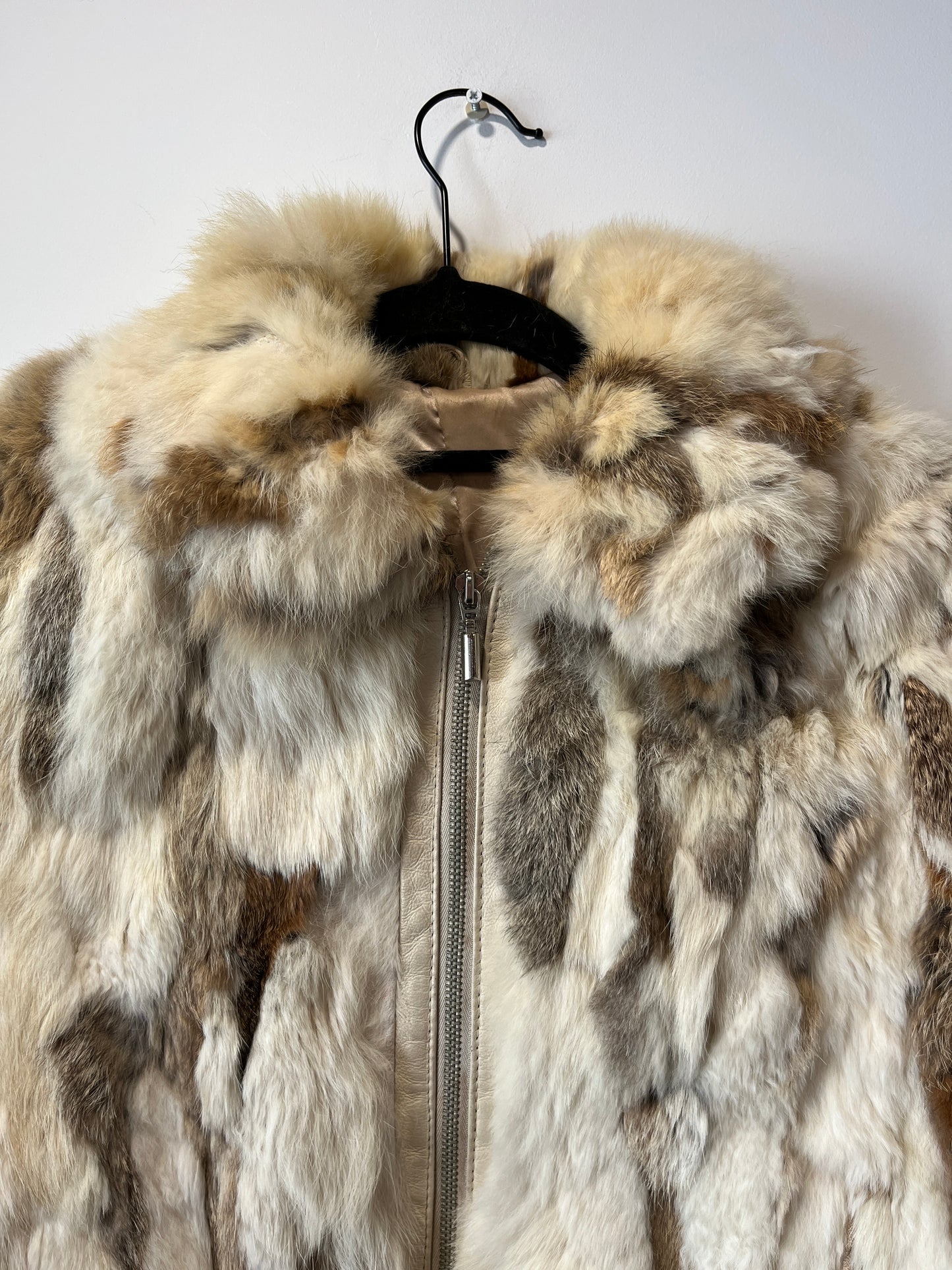Veste courte en fourrure multicolore