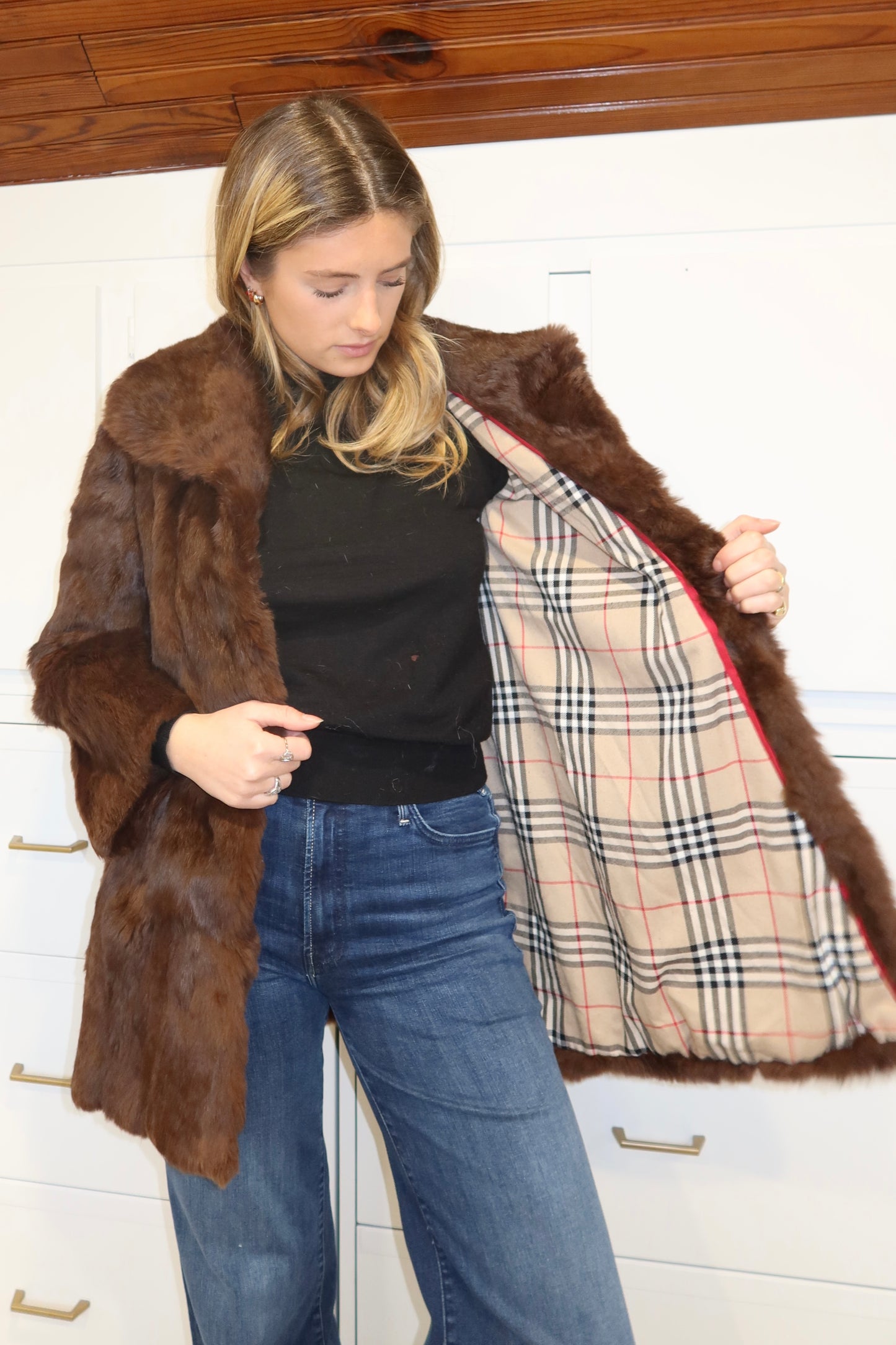 Manteau en fourrure marron