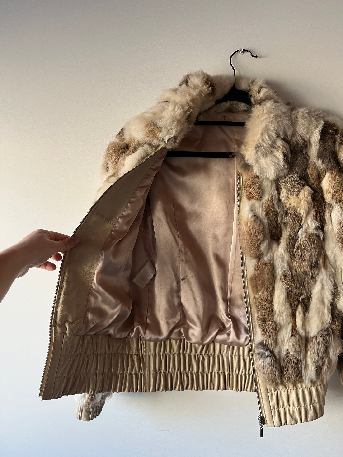 Veste courte en fourrure multicolore
