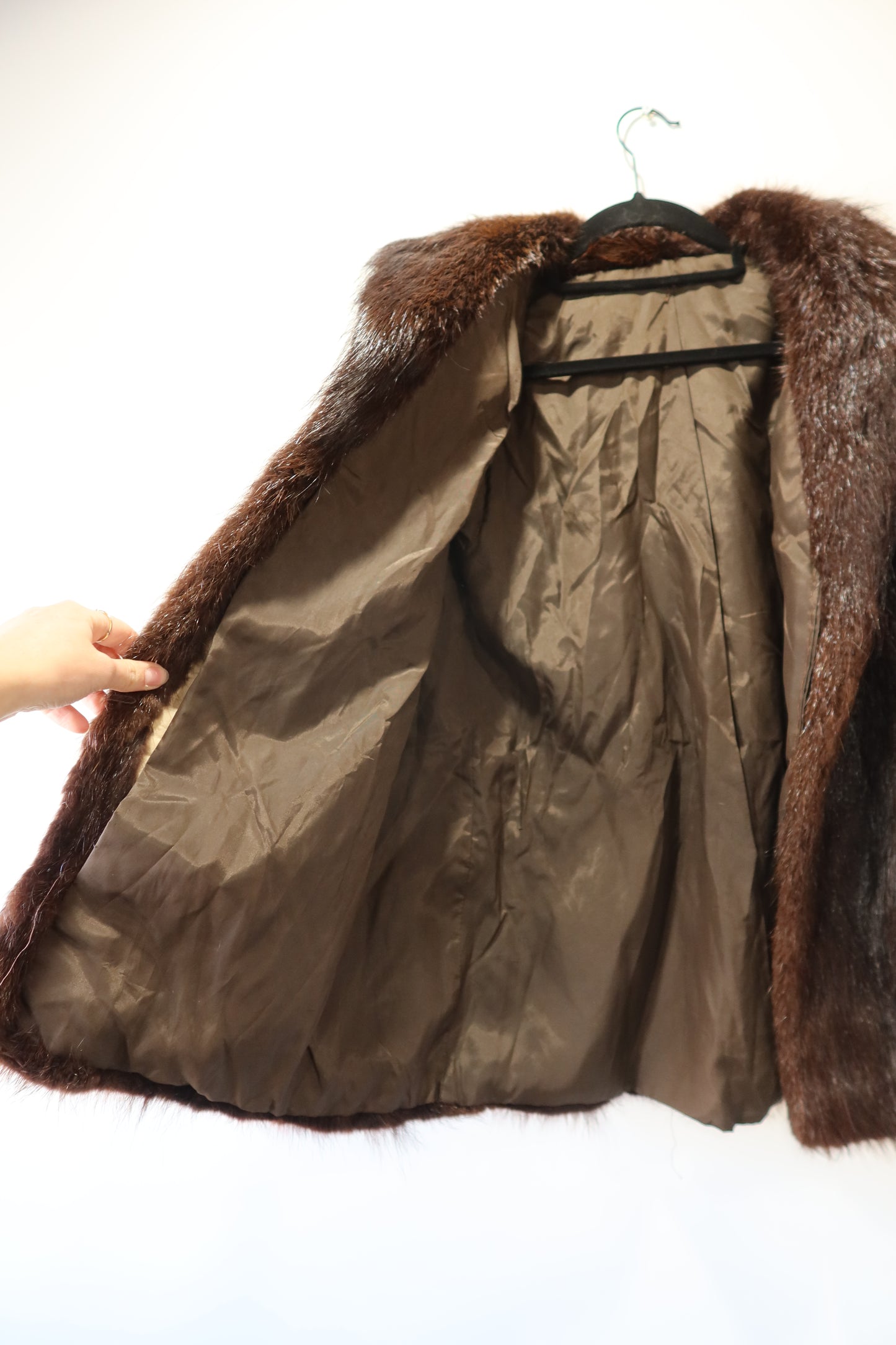 Manteau en fourrure marron