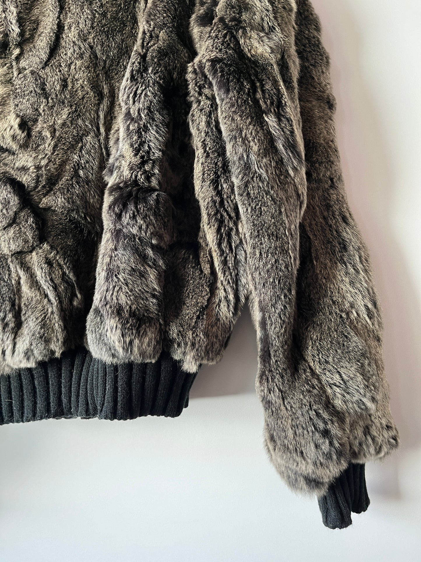 Veste en fourrure grise
