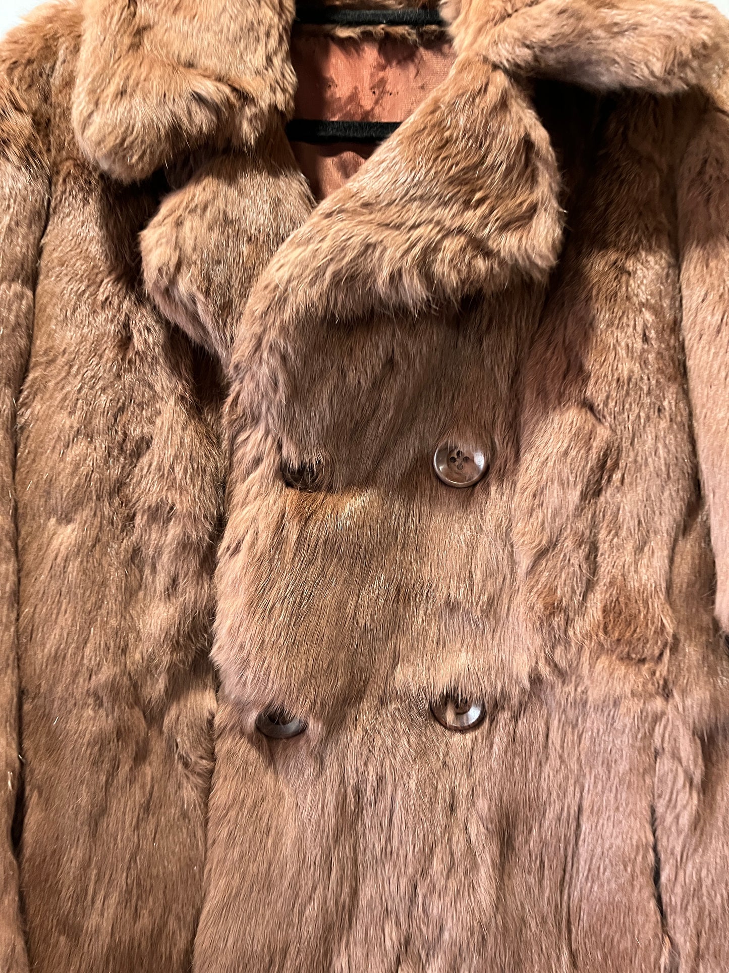 Manteau en fourrure marron