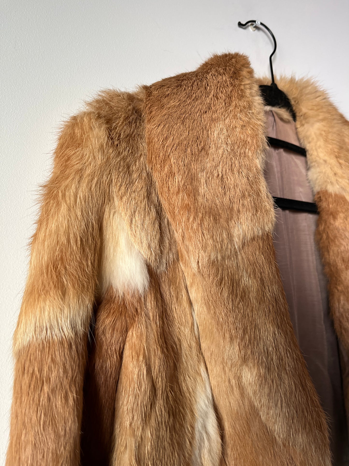 Manteau en fourrure beige