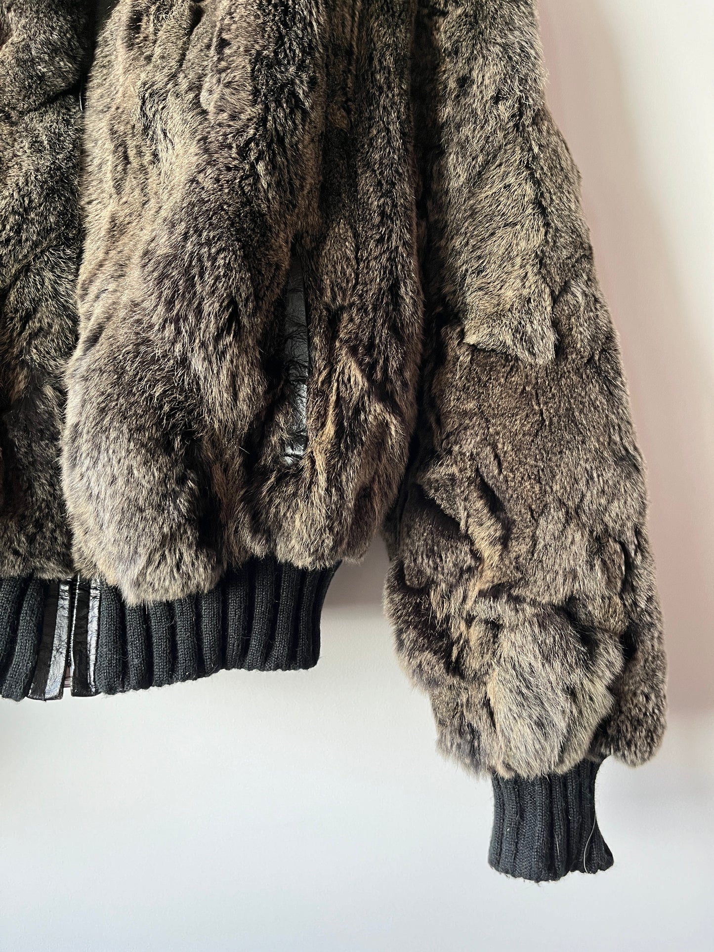 Veste en fourrure grise