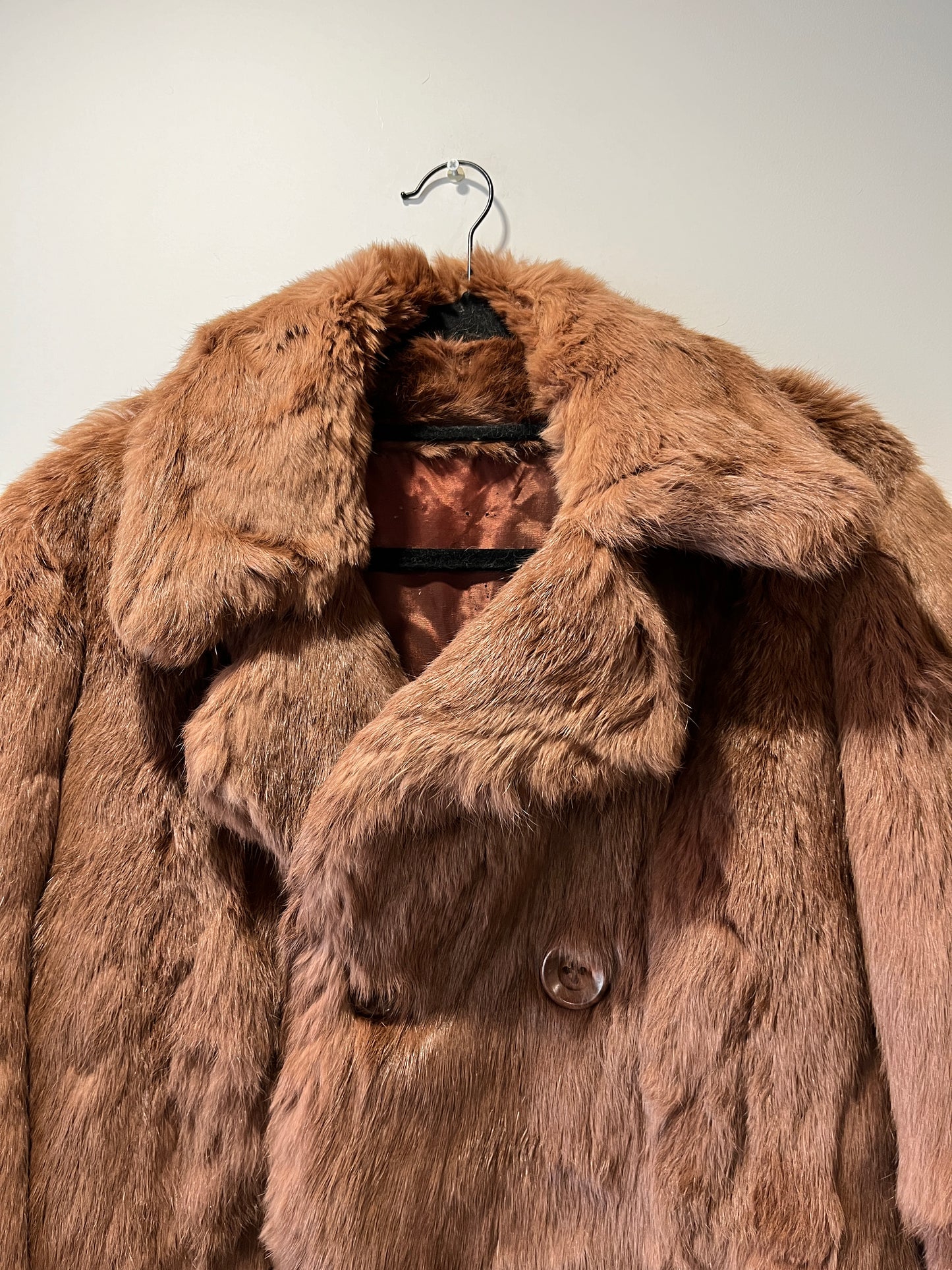 Manteau en fourrure marron