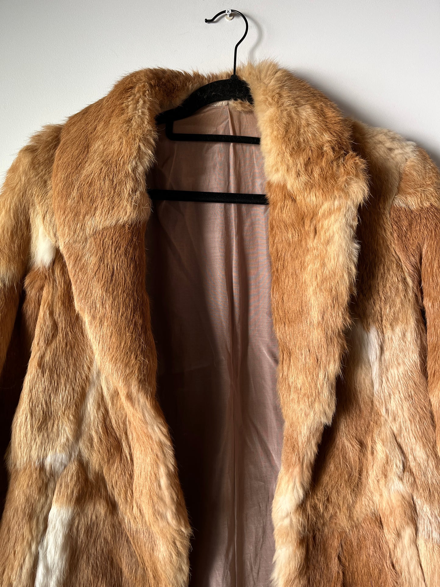 Manteau en fourrure beige