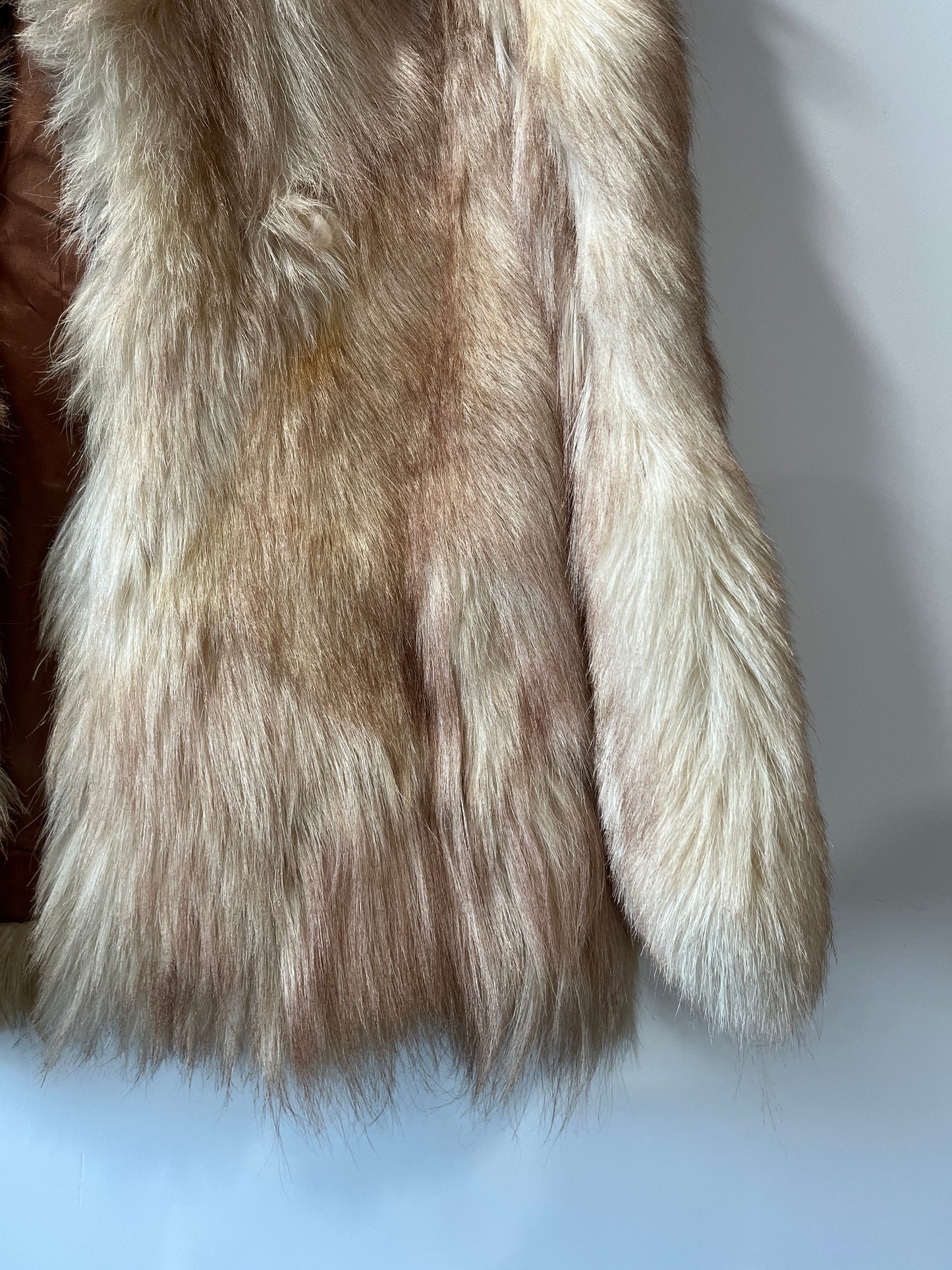 Manteau en fourrure beige