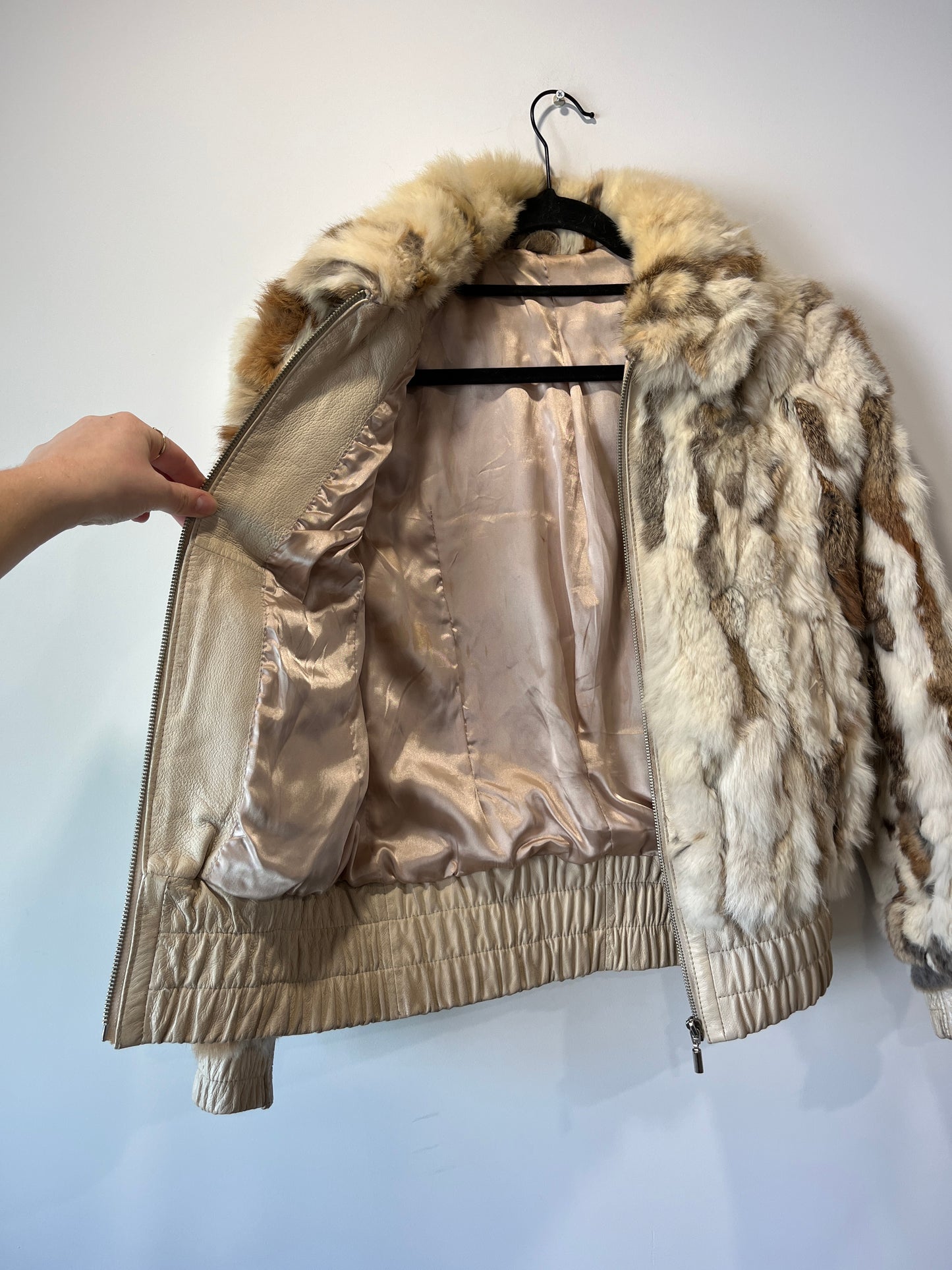 Veste courte en fourrure multicolore