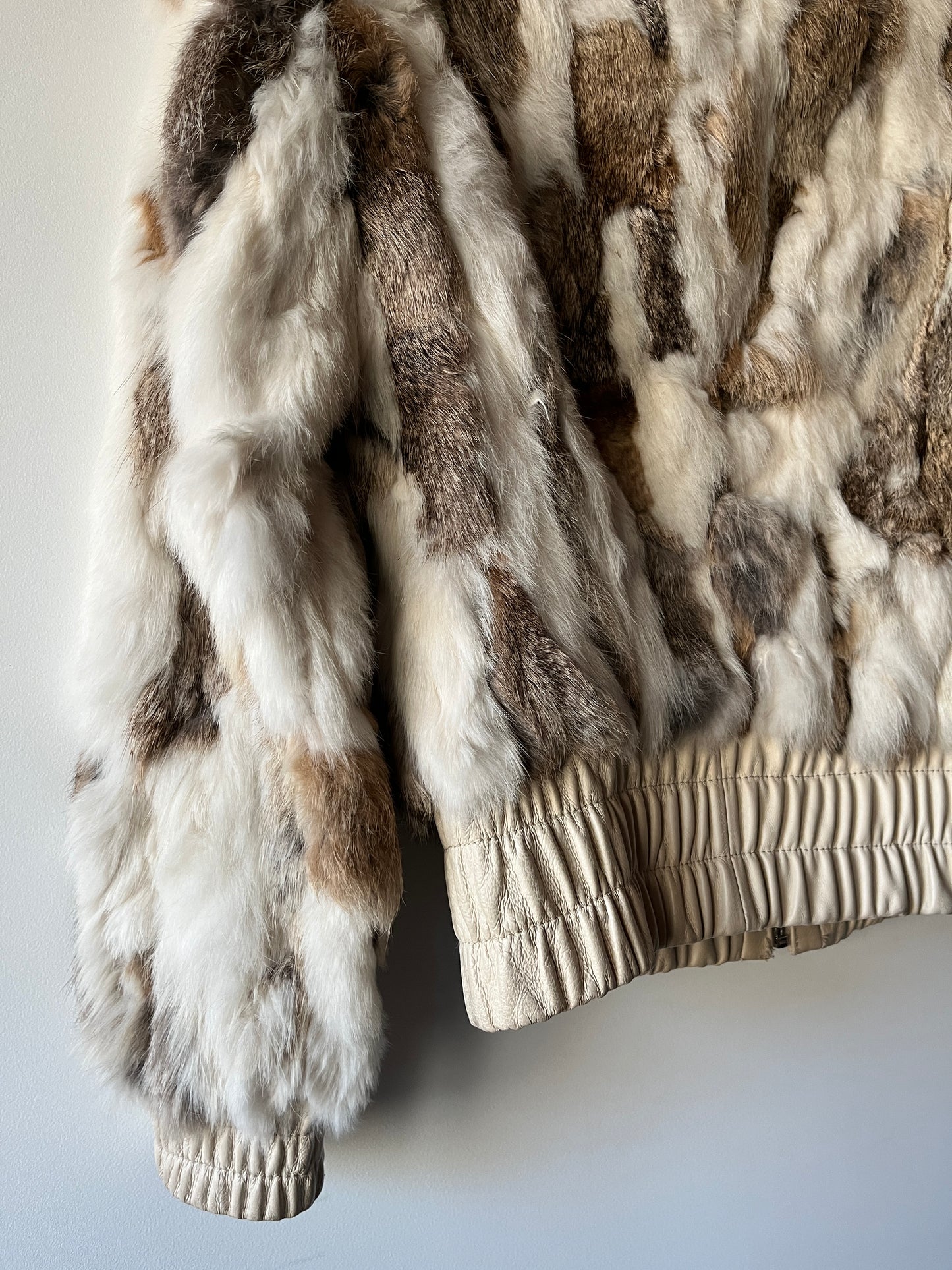 Veste courte en fourrure multicolore