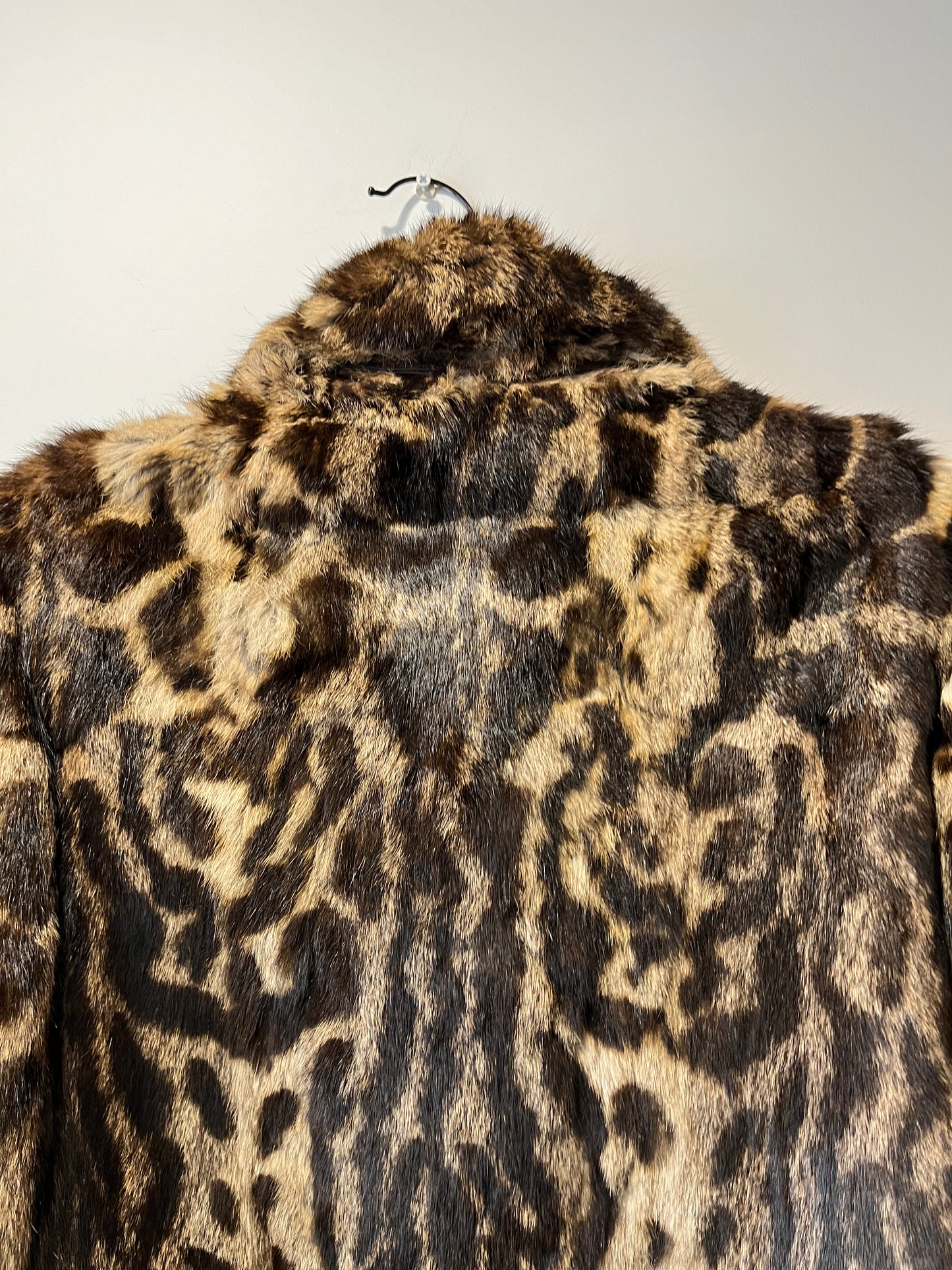 Manteau en fourrure imprimé animal