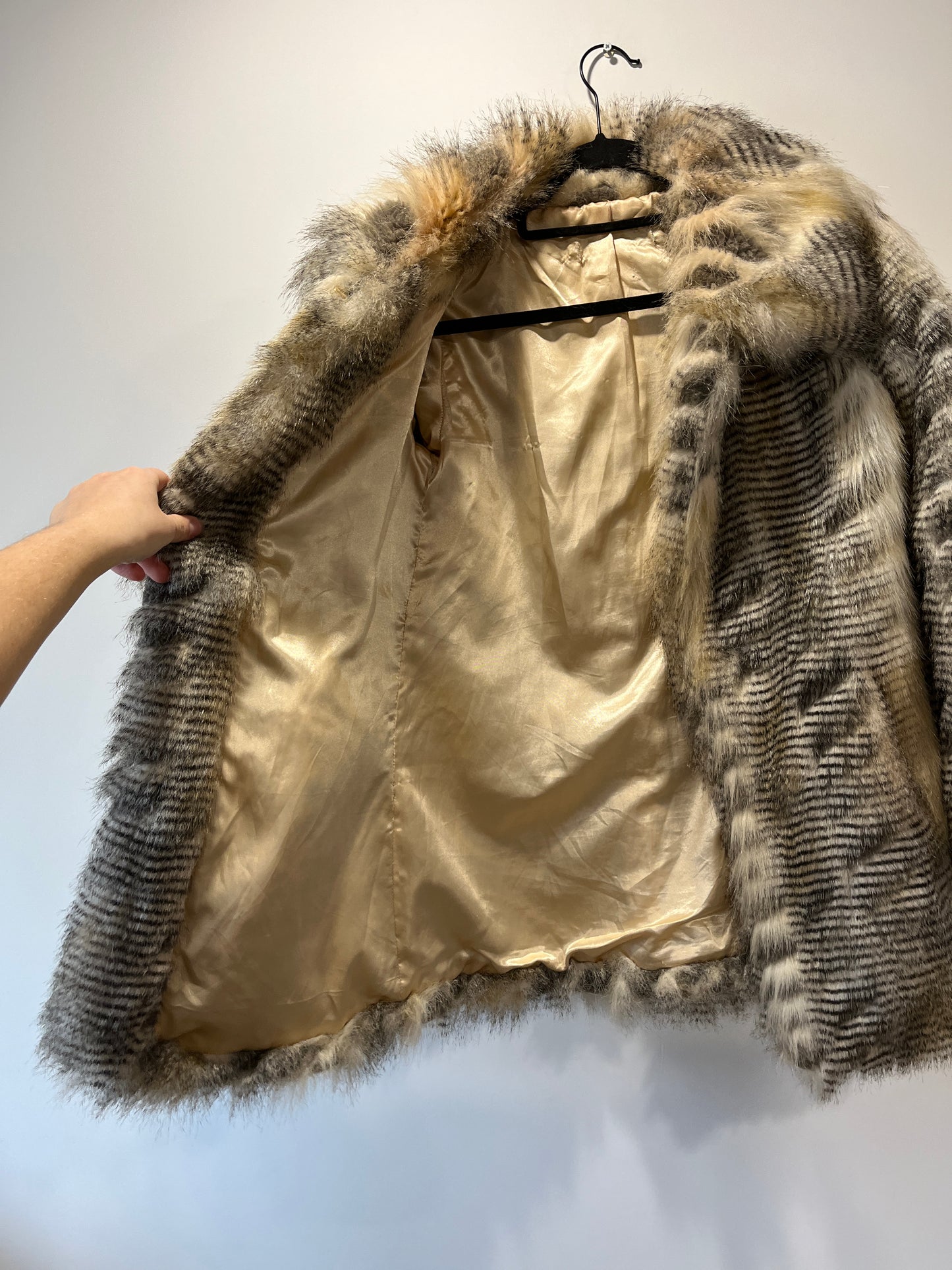 Manteau en fausse fourrure imprimé style animal