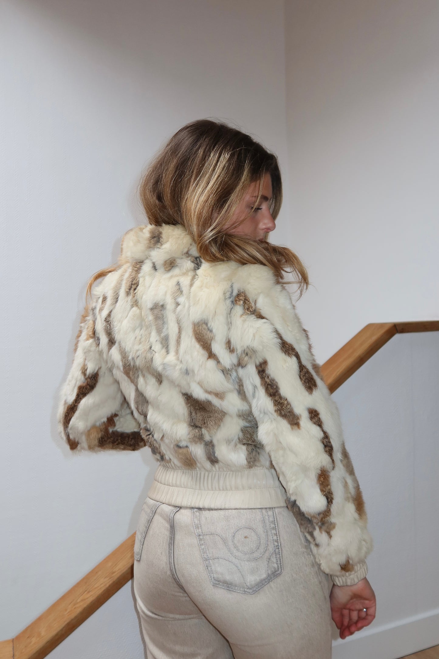Veste courte en fourrure multicolore
