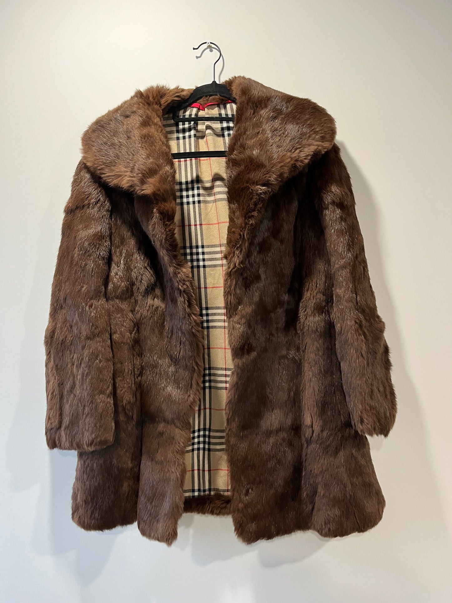 Manteau en fourrure marron