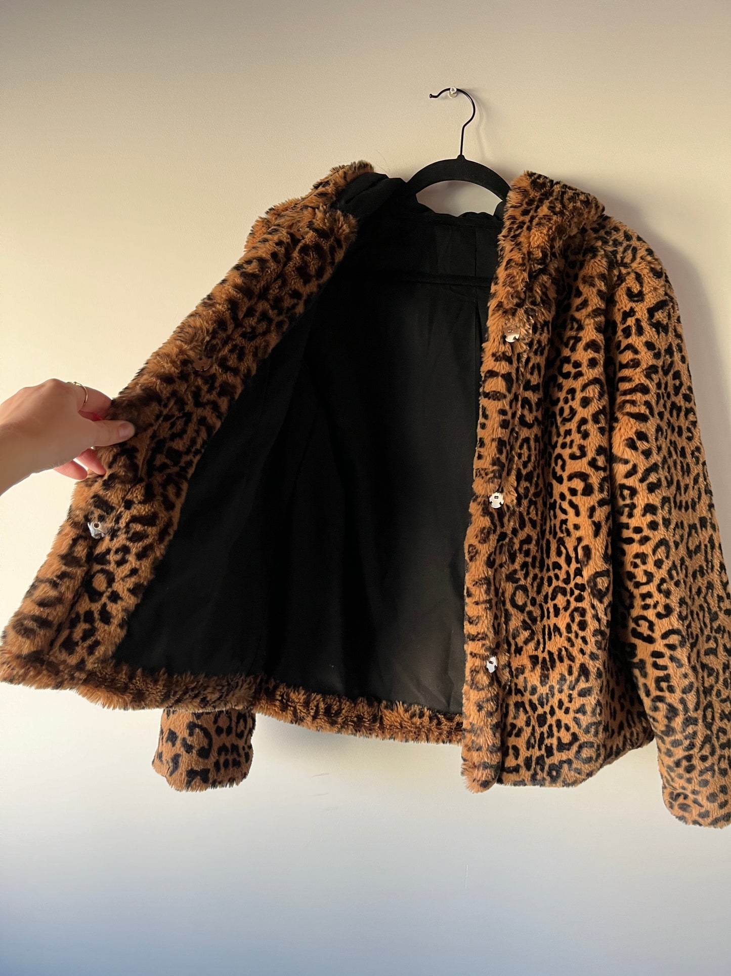 Veste à capuche imprimée léopard