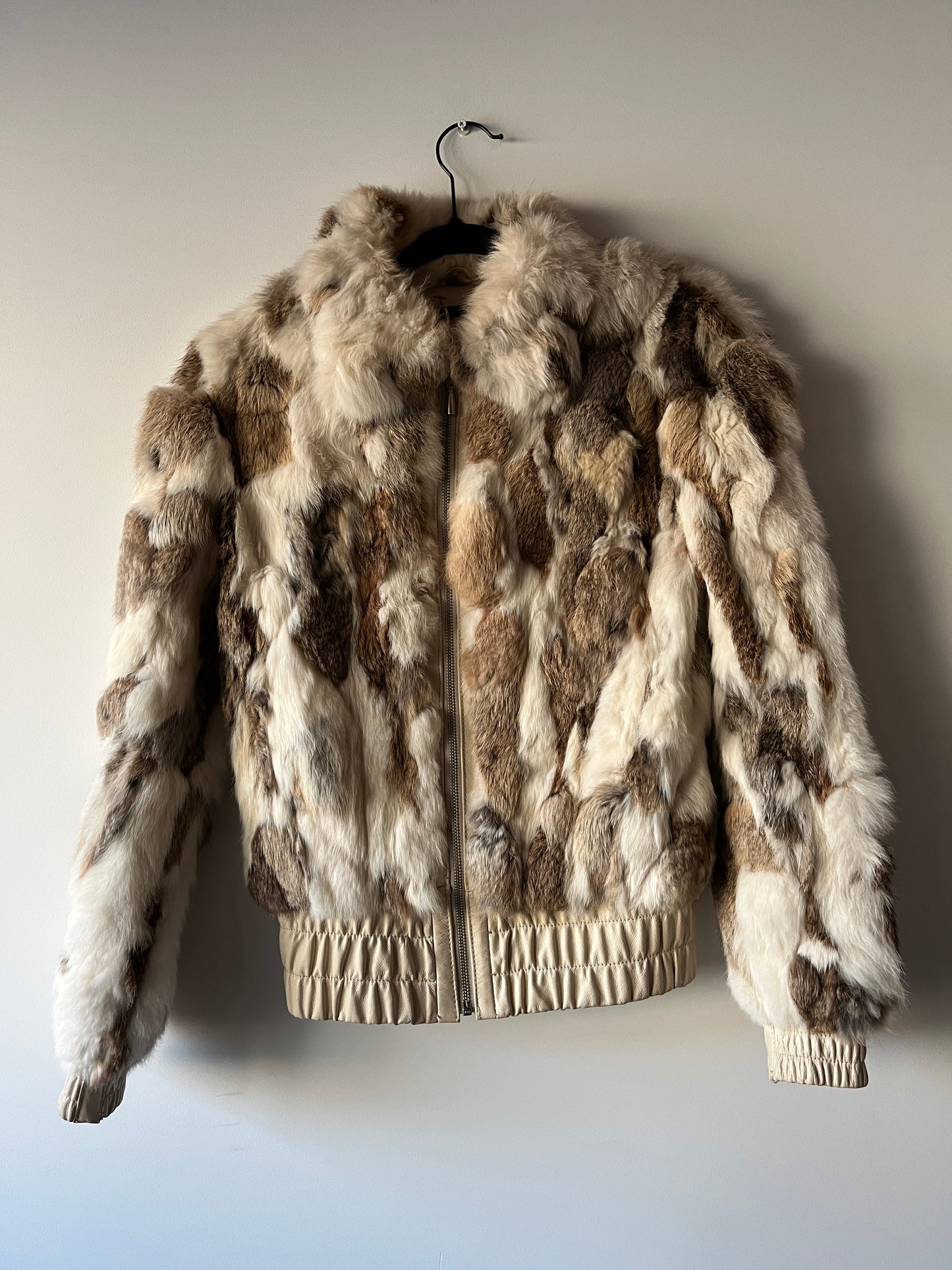 Veste courte en fourrure multicolore