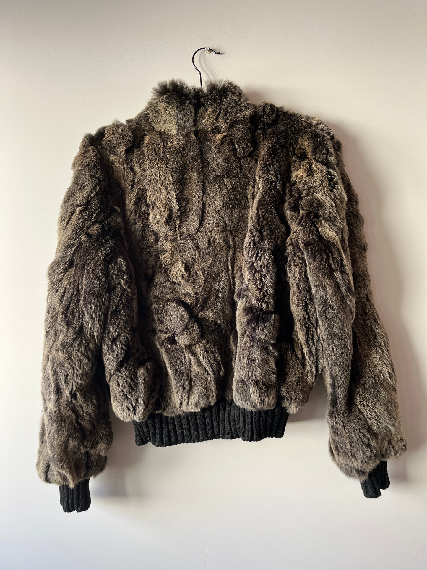 Veste en fourrure grise