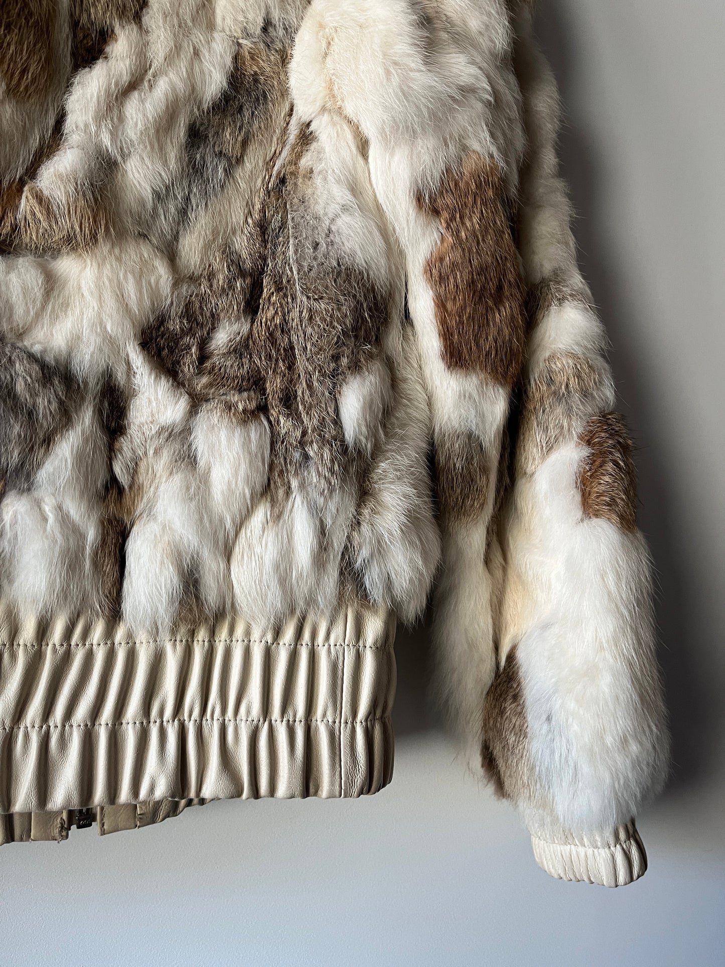 Veste courte en fourrure multicolore