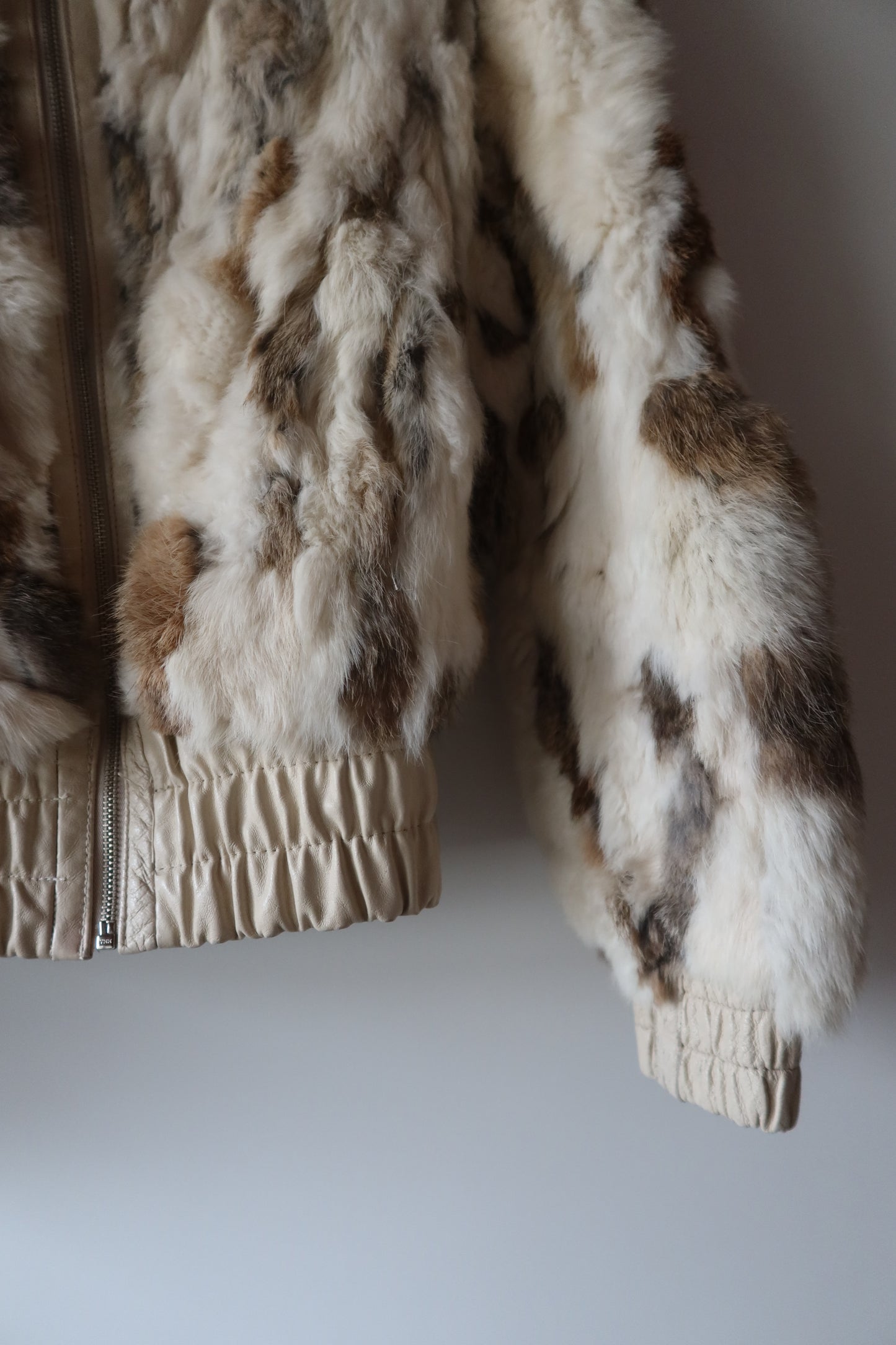 Veste courte en fourrure multicolore