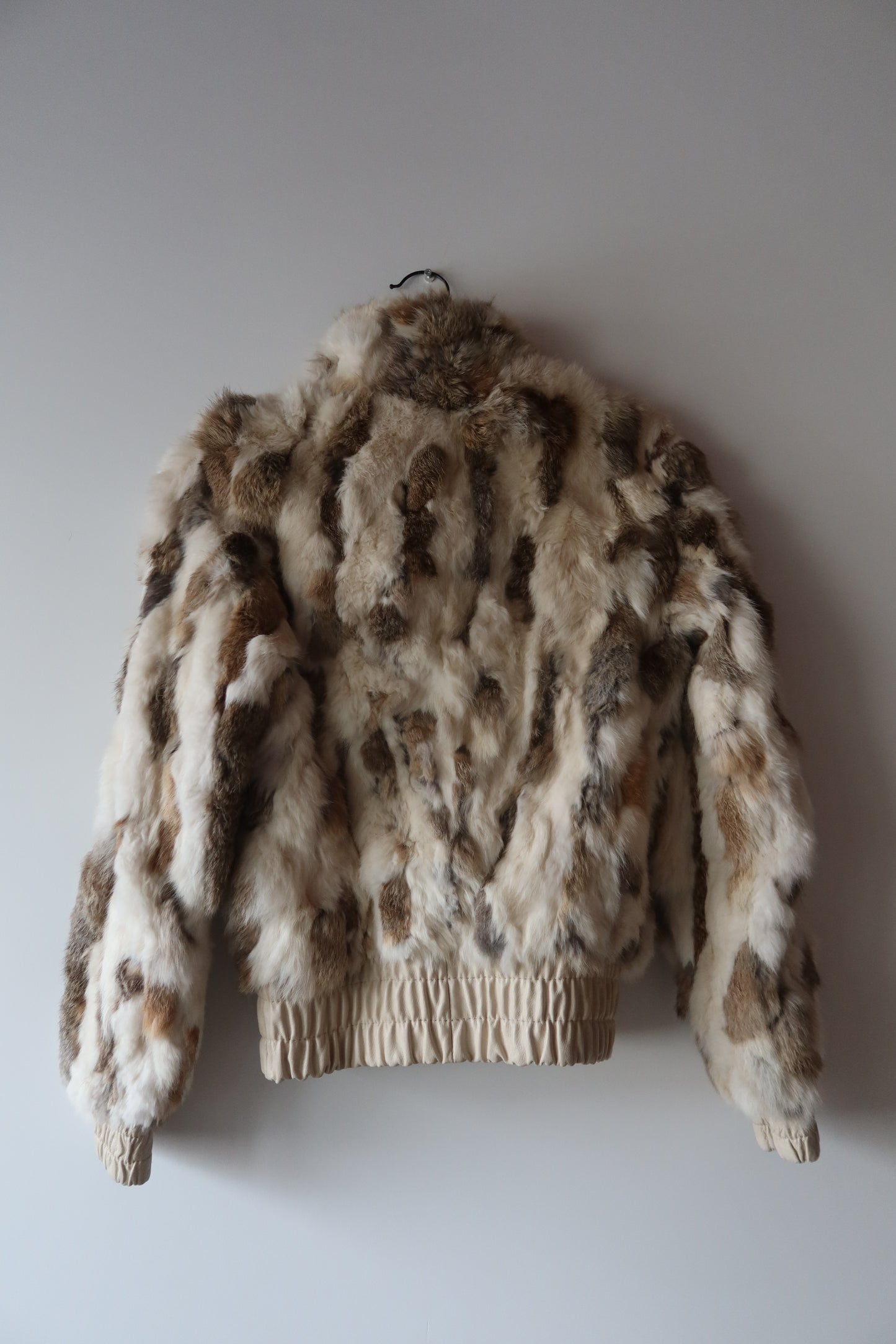 Veste courte en fourrure multicolore