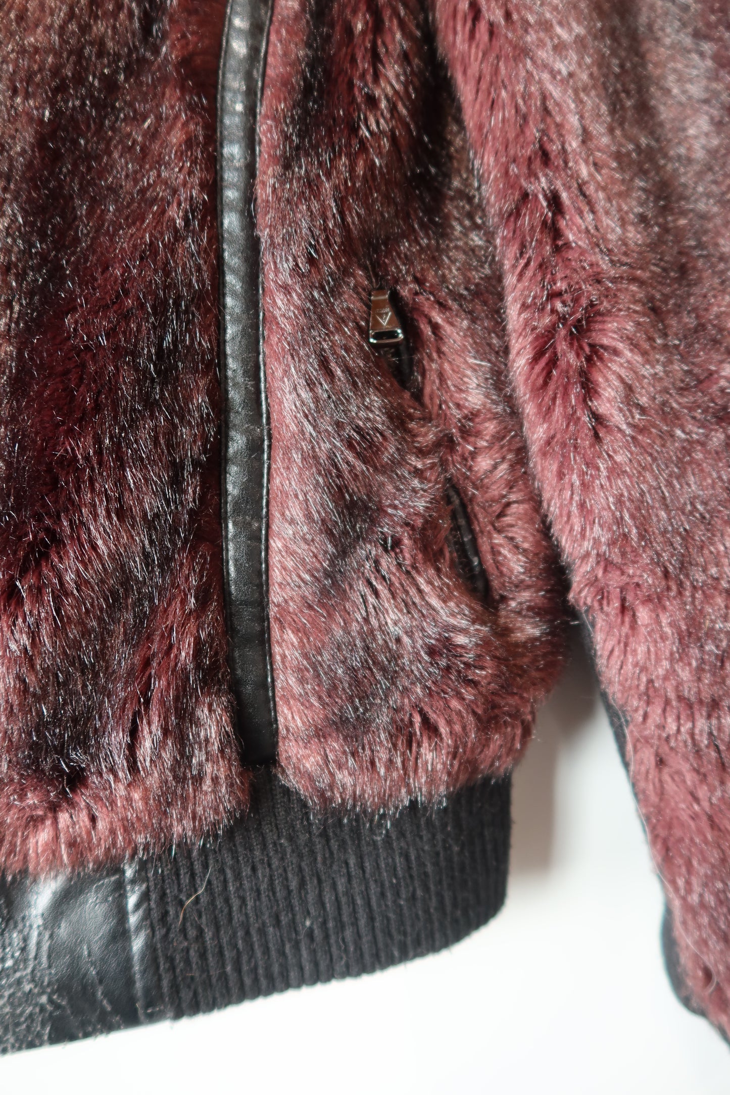Veste en fausse fourrure Guess