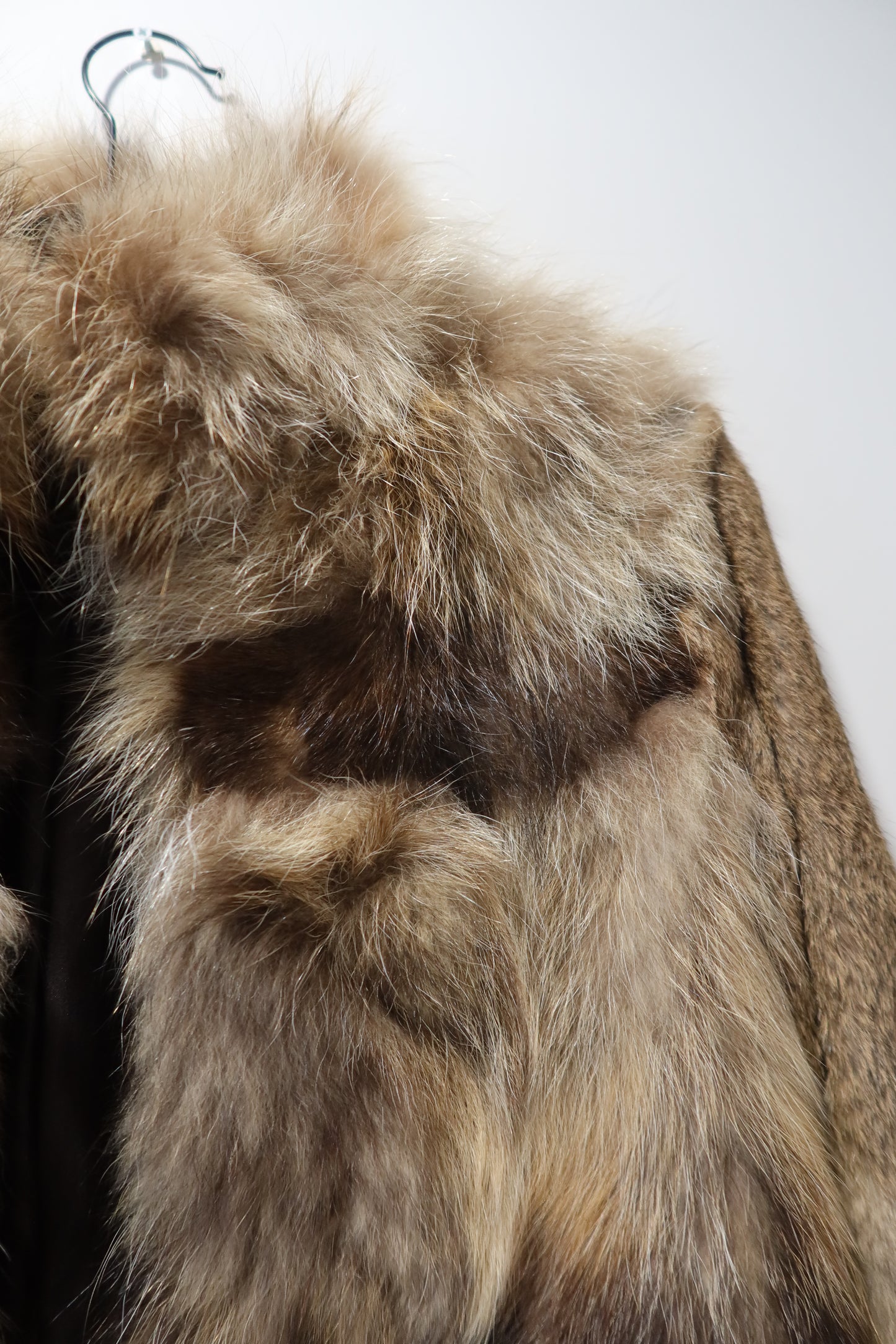 Manteau en fourrure bi-matière