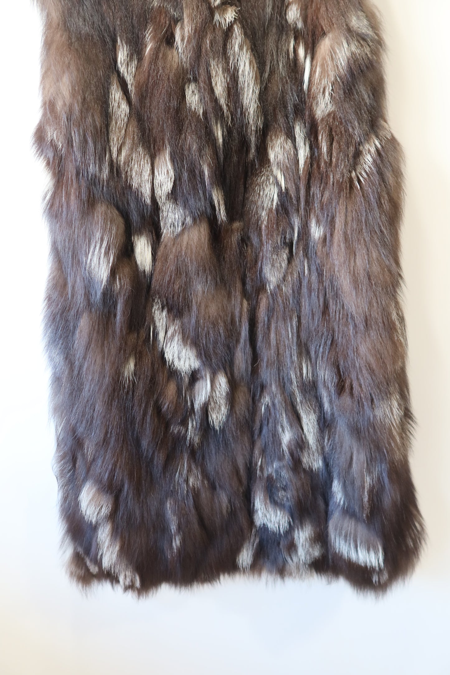 Manteau long sans manches en fourrure