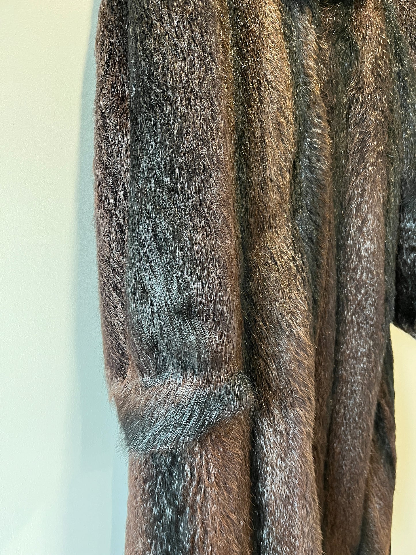 Manteau long en fourrure marron