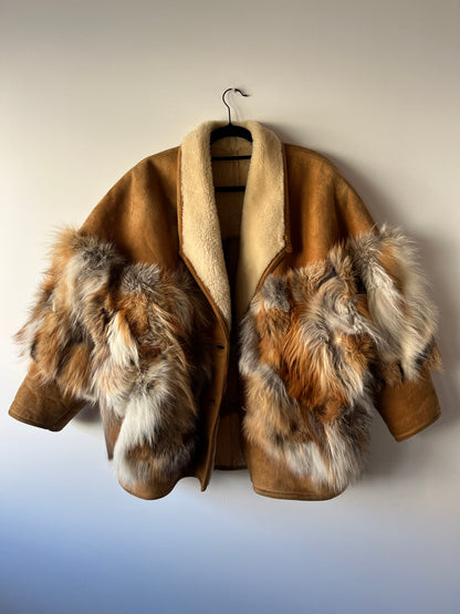 Veste en peau lainée et fourrure