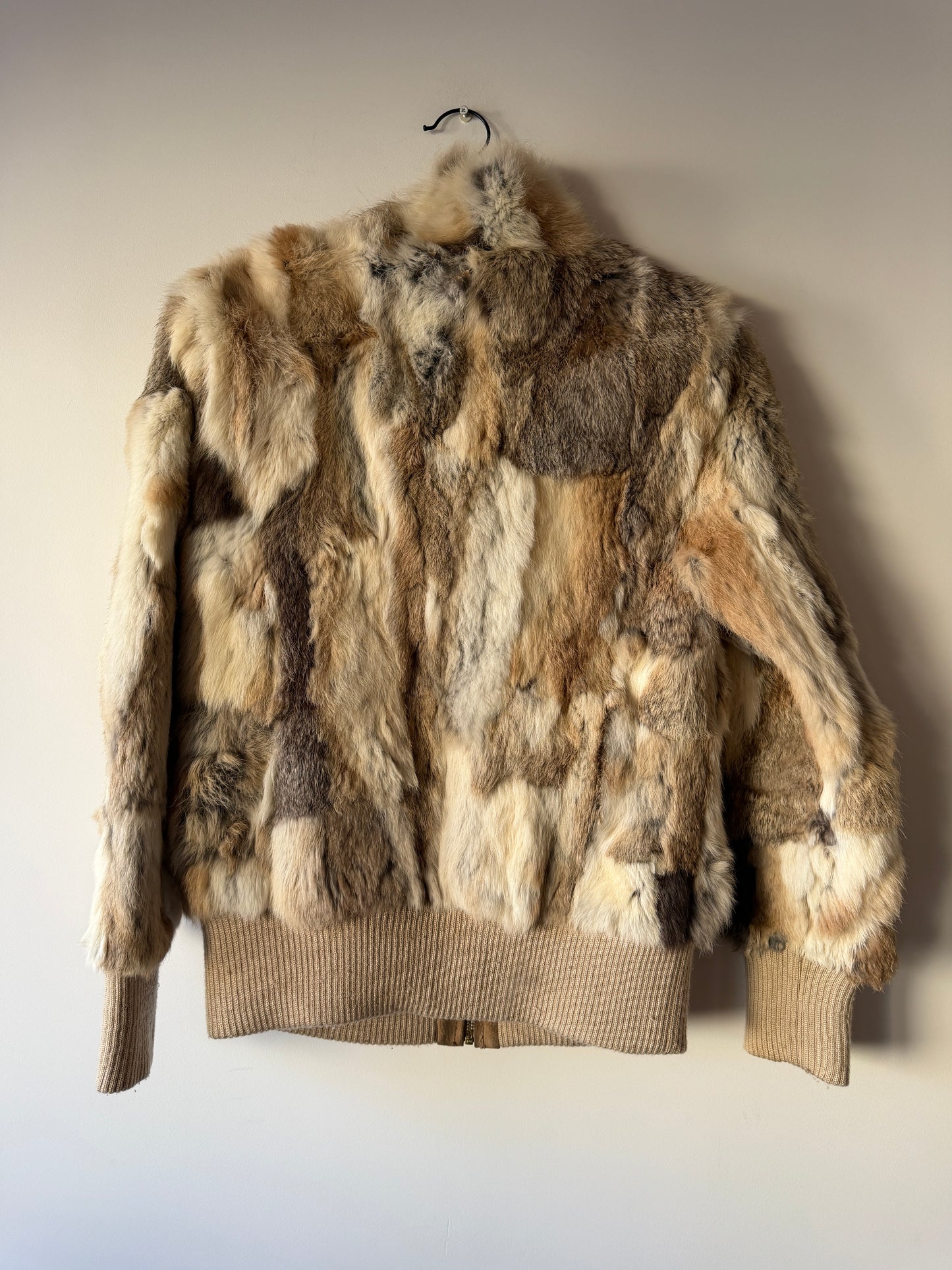 Veste courte en fourrure multicolore