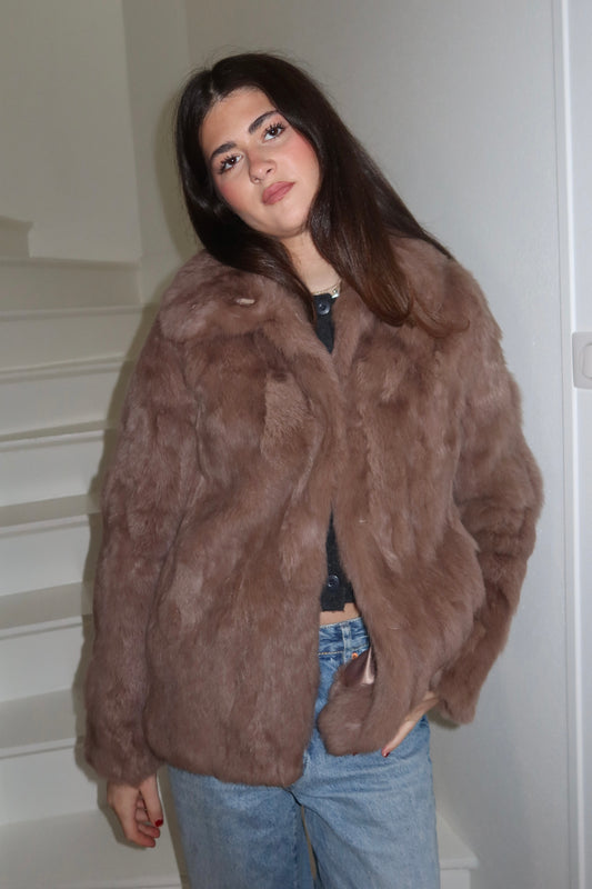 Manteau en fourrure taupe