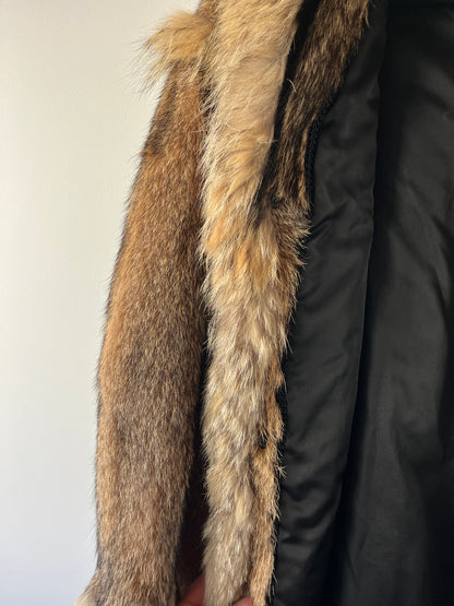 Manteau en fourrure fauve
