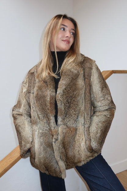 Manteau en fourrure gris maronné