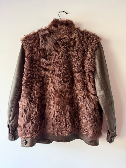 Veste en fourrure et cuir marron