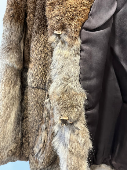 Manteau en fourrure gris maronné