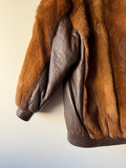 Veste en fourrure et cuir marron