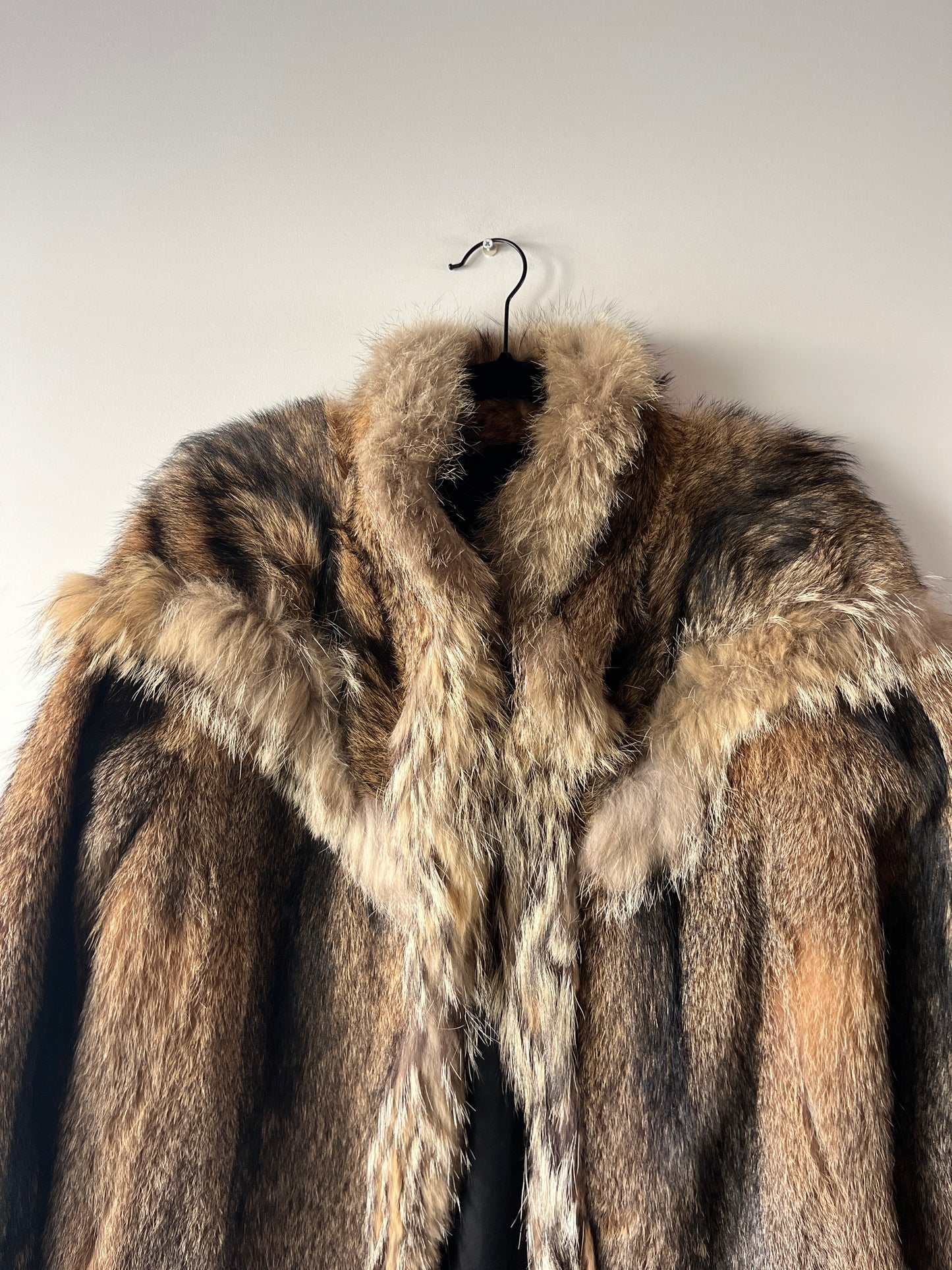 Manteau en fourrure fauve