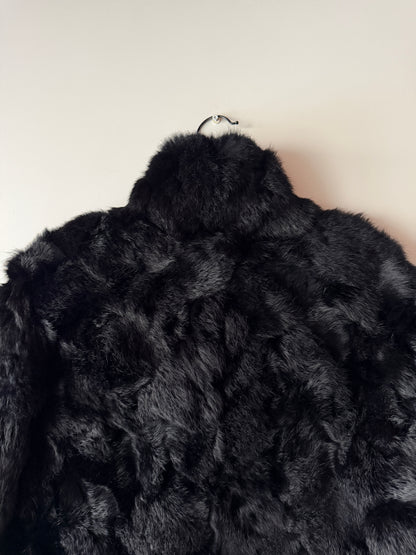 Manteau en fourrure noir