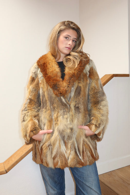 Manteau en fourrure roux doré