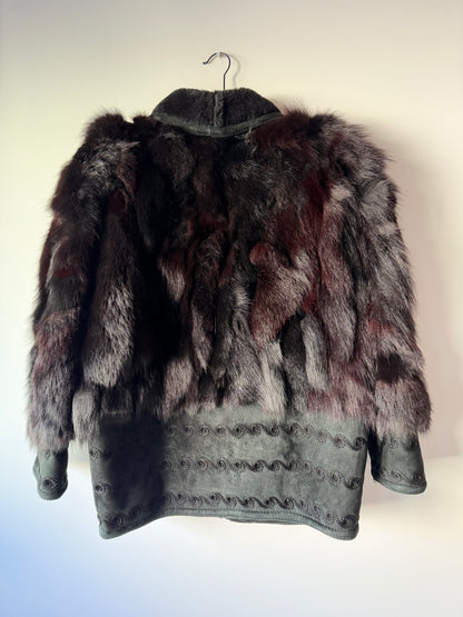 Veste en peau lainée et fourrure