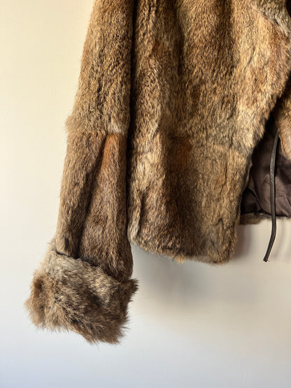 Veste en fourrure marron