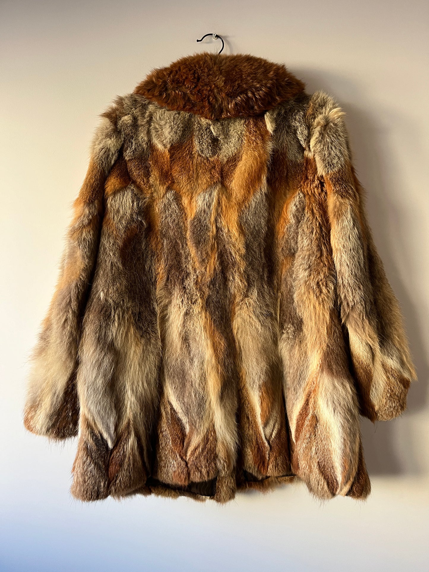 Manteau en fourrure roux doré