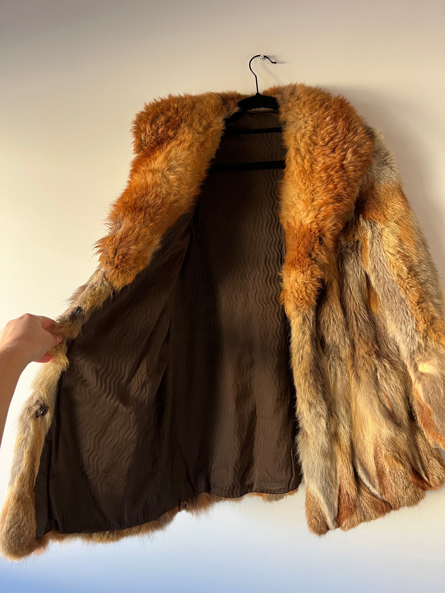 Manteau en fourrure roux doré